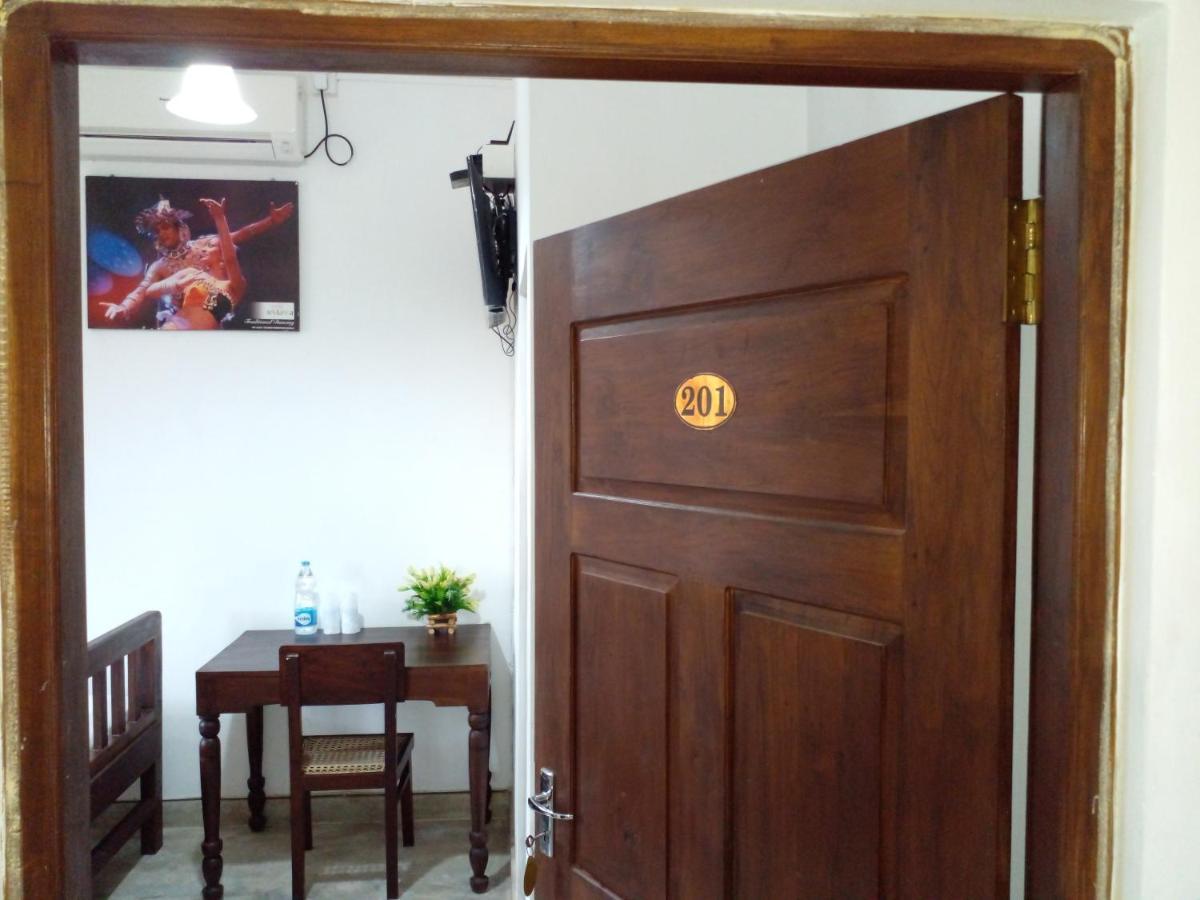 Muduna Walawwa Resort كاندي المظهر الخارجي الصورة