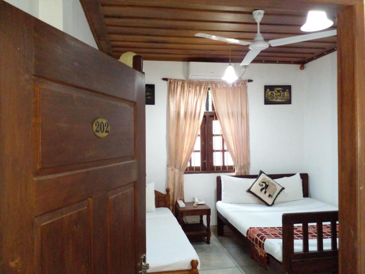 Muduna Walawwa Resort كاندي المظهر الخارجي الصورة